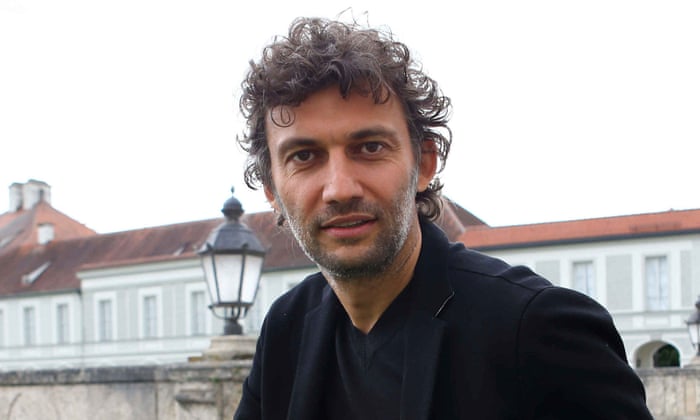 Jonas Kaufmann review – a golden voice and a golden smile | Jonas Kaufmann | The Guardian