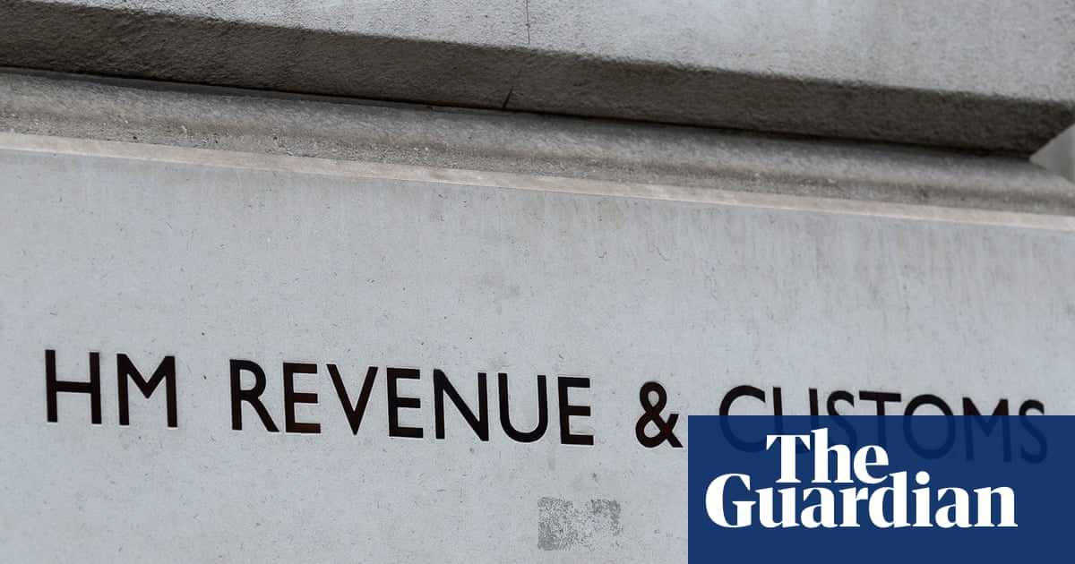 HMRC pauses child benefit crackdown after 23,500 families caught up in data error