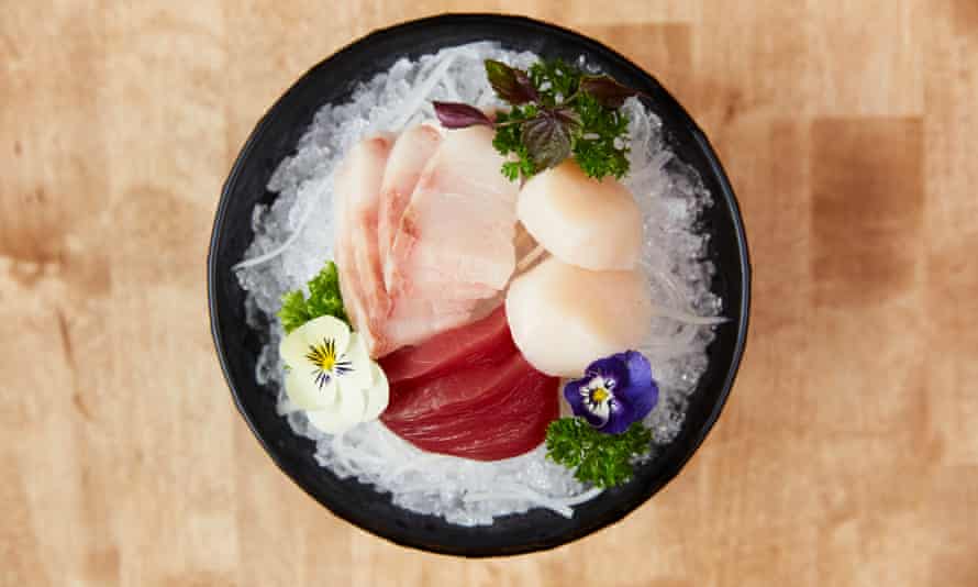 ‘Laid prettily across shredded mooli ‘: mixed sashimi.