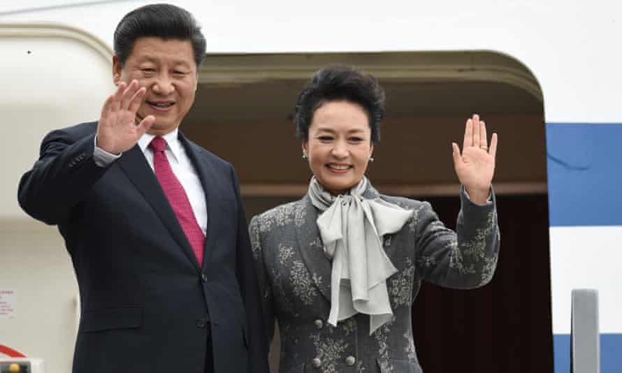 Xi Jinping and his wife, Peng Liyuan