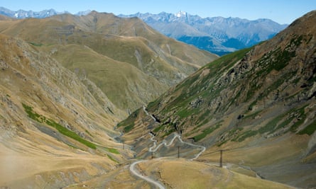 The dangerous road to Tusheti.