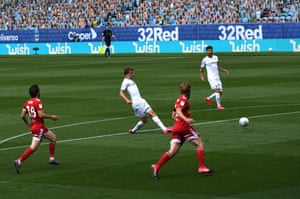 Patrick Bamford side-foots the ball home.