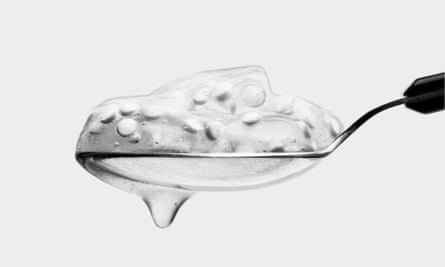bicarbonate of soda bubbling on a spoon