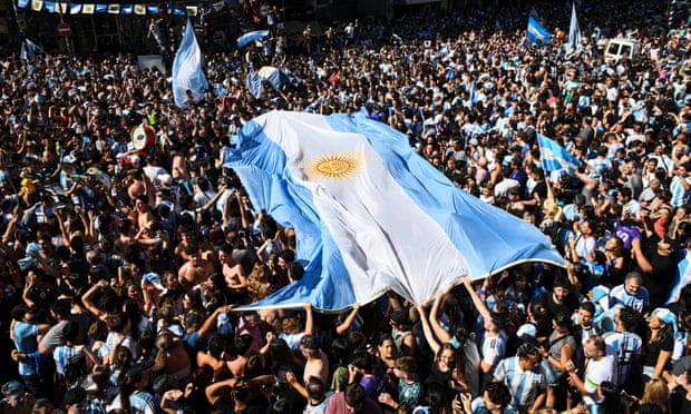 Argentinians celebrate winning the World Cup