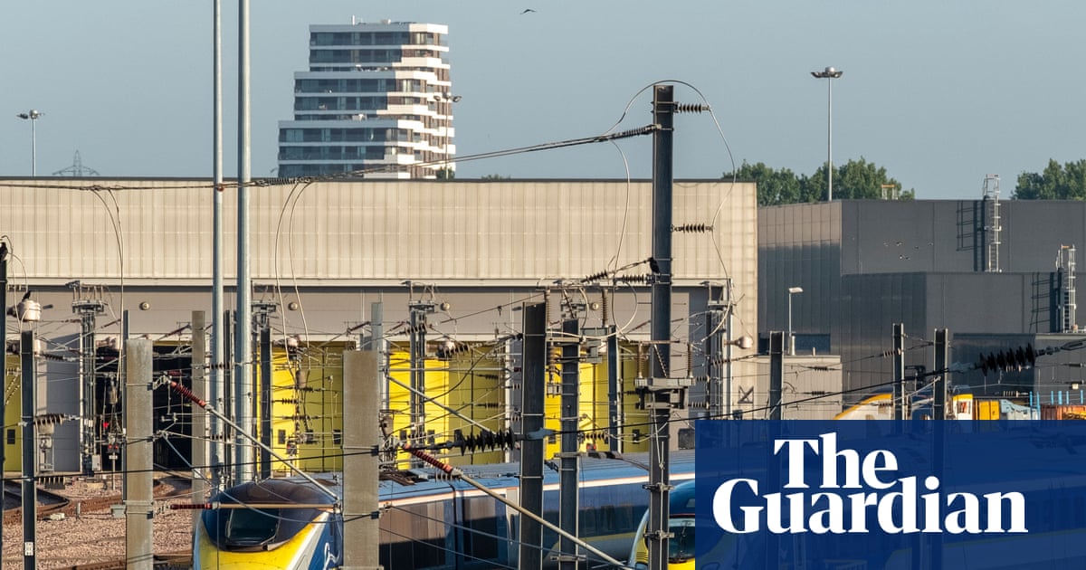 প্রধান ডিপোগুলিতে অ্যাক্সেস সহ ইউরোস্টার ক্রস-চ্যানেল একচেটিয়াকে চ্যালেঞ্জ করতে ট্র্যাকে ভার্জিন ট্রেনগুলি প্রধান ডিপোগুলিতে অ্যাক্সেস সহ ইউরোস্টার ক্রস-চ্যানেল একচেটিয়াকে চ্যালেঞ্জ করতে ট্র্যাকে ভার্জিন ট্রেনগুলি