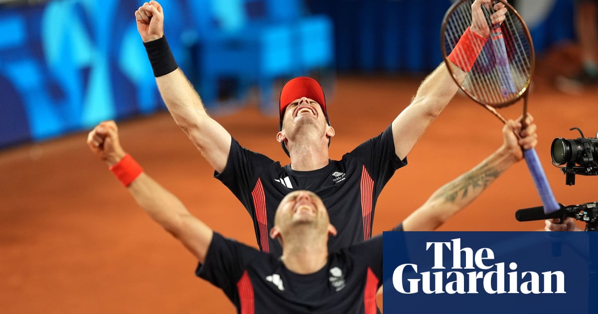 Murray, Evans Reach Quarterfinals at Paris Olympics