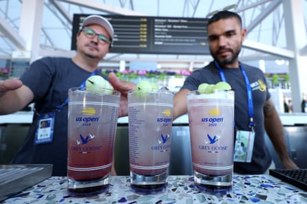 The Honey Deuce, erstwhile conscionable a tiny themed cocktail successful a souvenir cup, has mutated into a fetish entity pinch its ain merch line. A record-breaking 556,782 of them were sold astatine past year’s US Open, according to nan USTA.