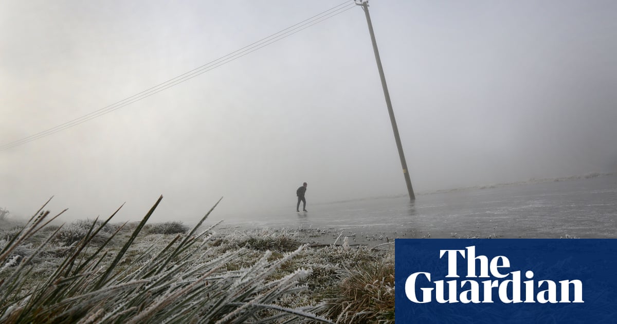 Temperatures to reach -9C in southern England as cold snap continues