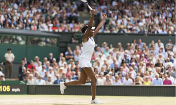 Venus Williams celebrates her semi-final win