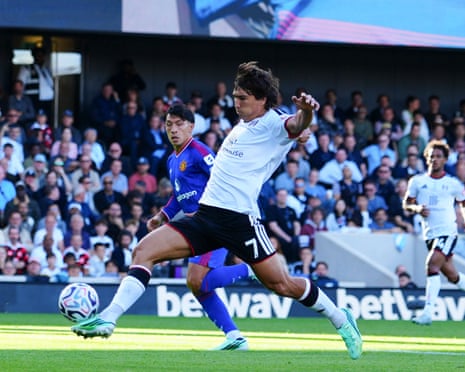 Fulham v Manchester United: Premier League – live
