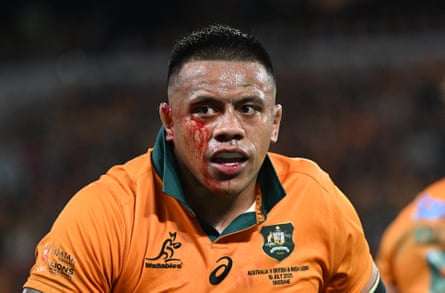 Allan Alaalatoa had an outstanding game for the Wallabies, especially in the scrum.