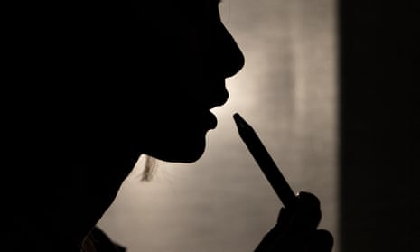 Australian teenagers' mental health problems linked to vaping, study finds | Vaping | The Guardian Australian teenagers' mental health problems linked to vaping, study finds | Vaping | The Guardian