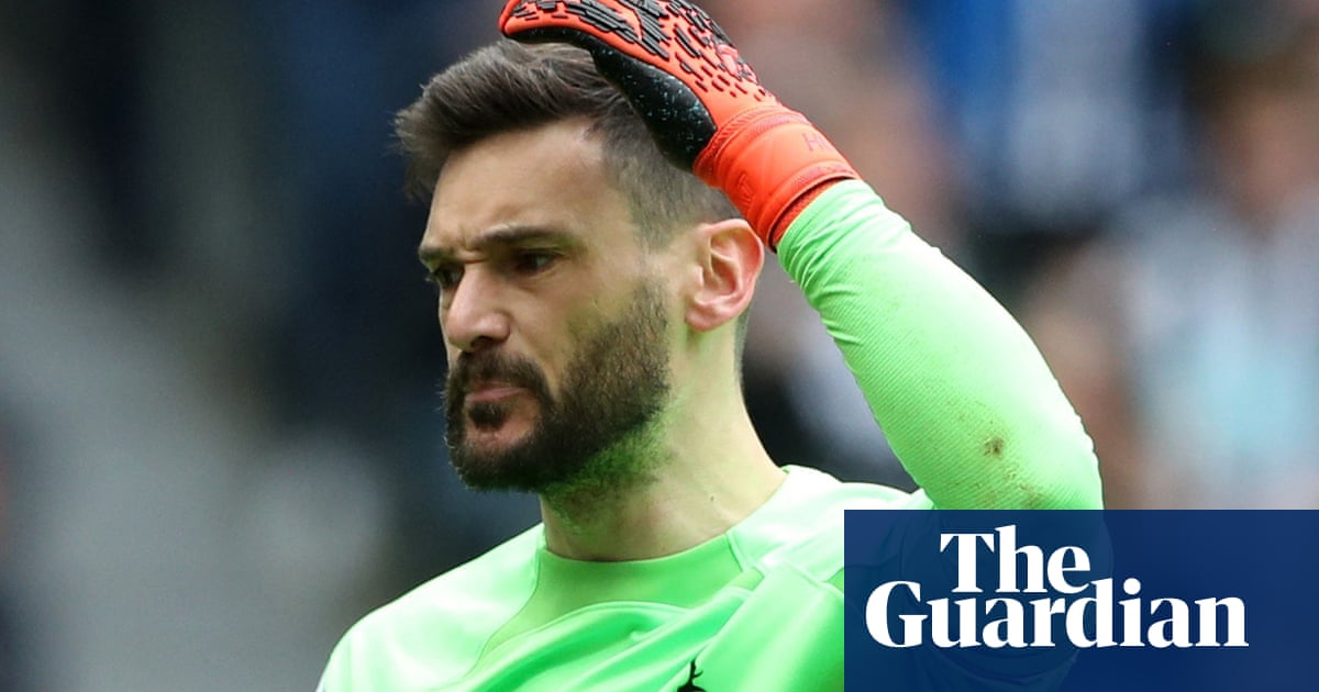 Френският вратар не е играл за Тотнъм от април Спърс винаги