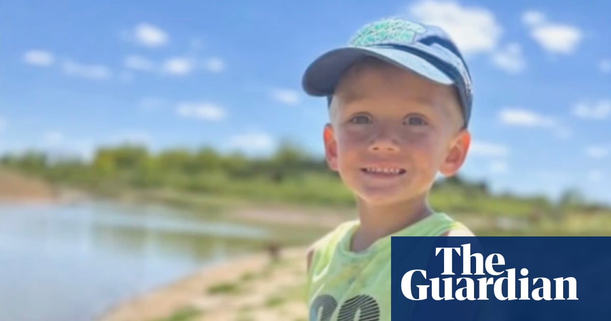 Kansas coach tributes six-year-old son killed in soccer field crash: 'Love like Cole'