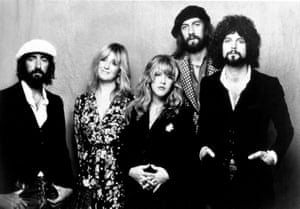 Fleetwood Mac in 1975: John McVie, Christine McVie, Stevie Nicks, Mick Fleetwood, and Lindsey Buckingham.