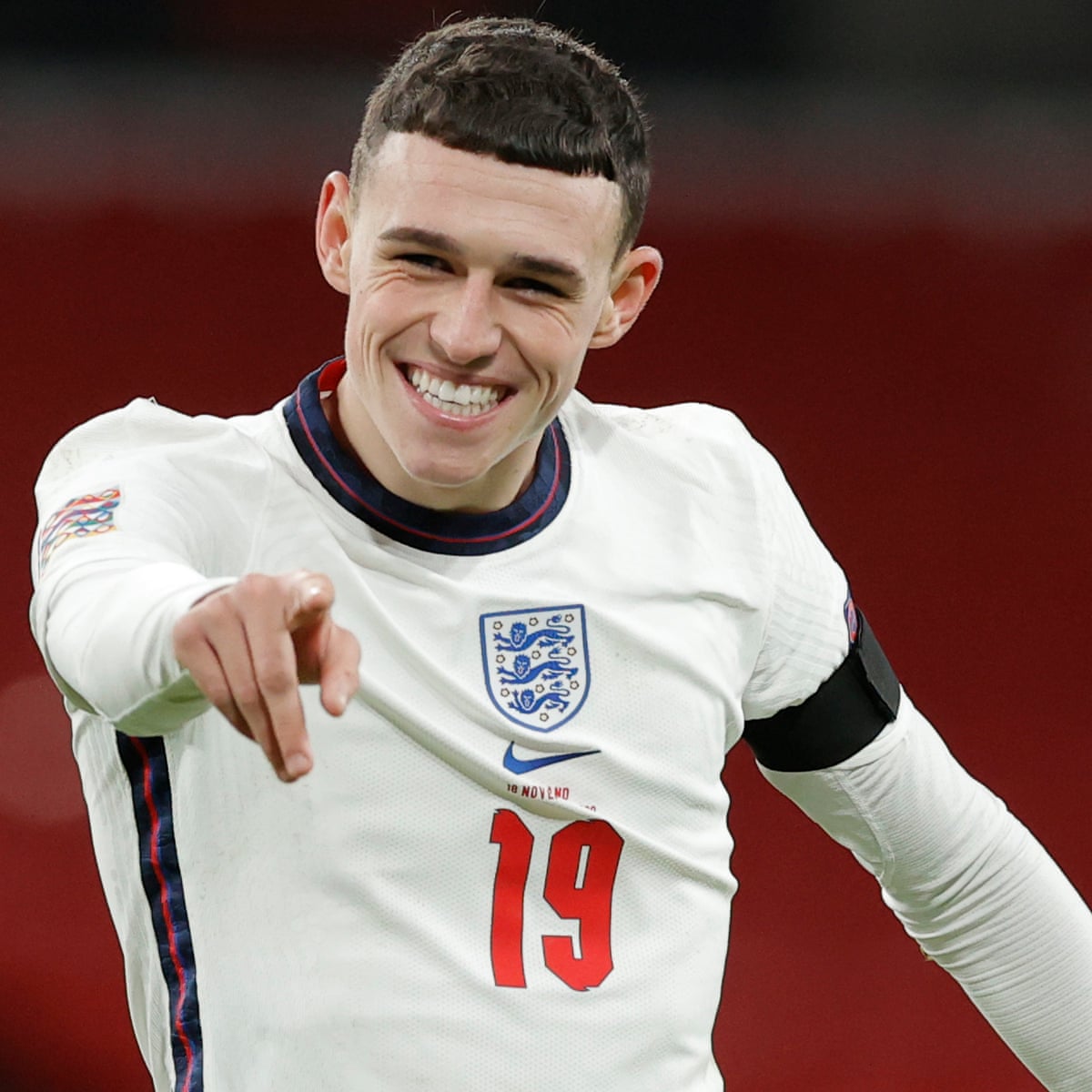 Phil Foden's freedom to flick relies on Southgate's England staying  organised | England | The Guardian