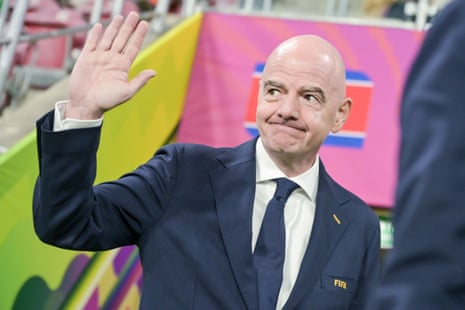 Gianni Infantino waves to the crowd during the Under-20 WomenâÂÂs World Cup final