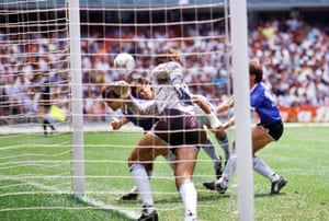 Julio Olarticoechea denies Lineker an equaliser from another Barnes cross