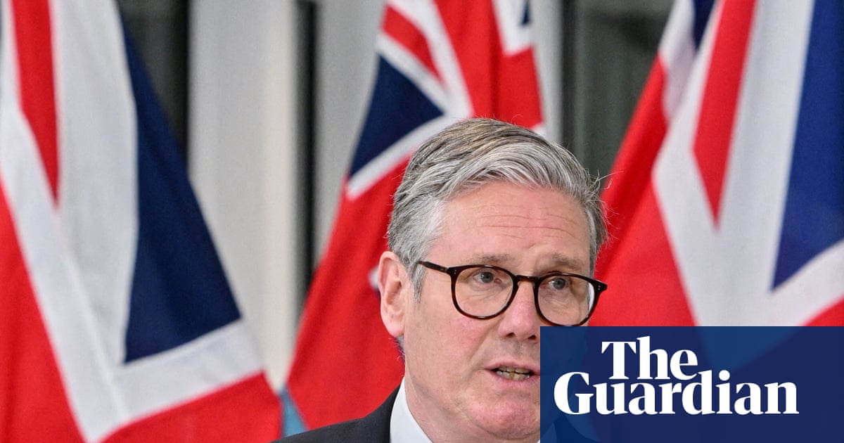 Keir Starmer defends plan for closer alignment with EU rules