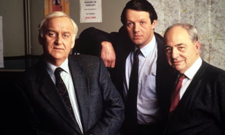 ‘Inspector Morse’ Behind the Scenes, TV Programme - 1987 to 2000EDITORIAL USE ONLY / NO MERCHANDISING Mandatory Credit: Photo by ITV/REX/Shutterstock (2051181c) John Thaw, Kevin Whately and Colin Dexter ‘Inspector Morse’ Behind the Scenes, TV Programme - 1987 to 2000