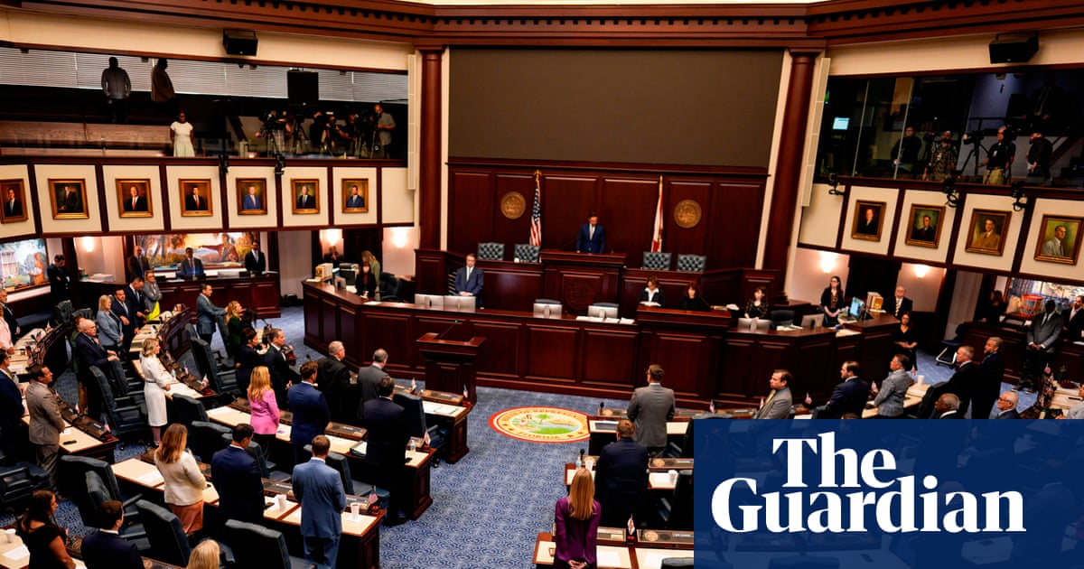Florida to use US House districts drawn by Republicans for midterm elections