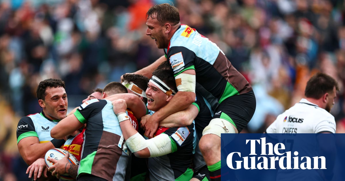 Free-flowing Harlequins dent Exeter’s playoff hopes with comeback win