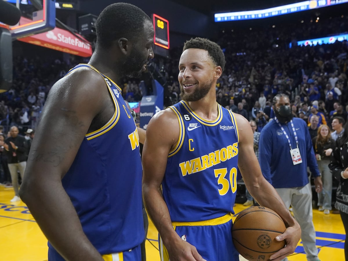Stephen Curry scores 47 as Warriors end five-game skid while Lakers lose  again | NBA | The Guardian