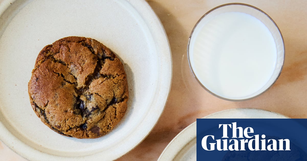 Benjamina Ebuehi's sweet and salty chocolate chip cookies recipe | The sweet spot