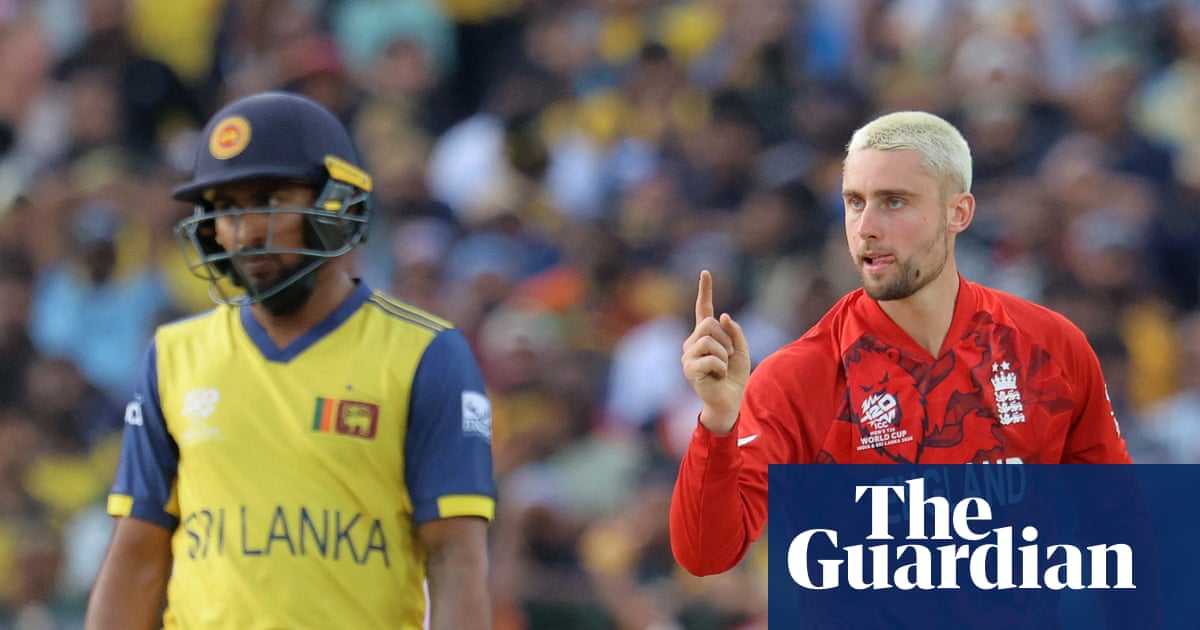 T20 World Cup: England win Super 8s opener as Sri Lanka flail with bat