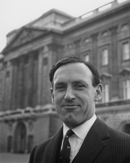 William Heseltine outside Buckingham Palace, December 1967. The queen ‘rather approved’ of his easy manner.