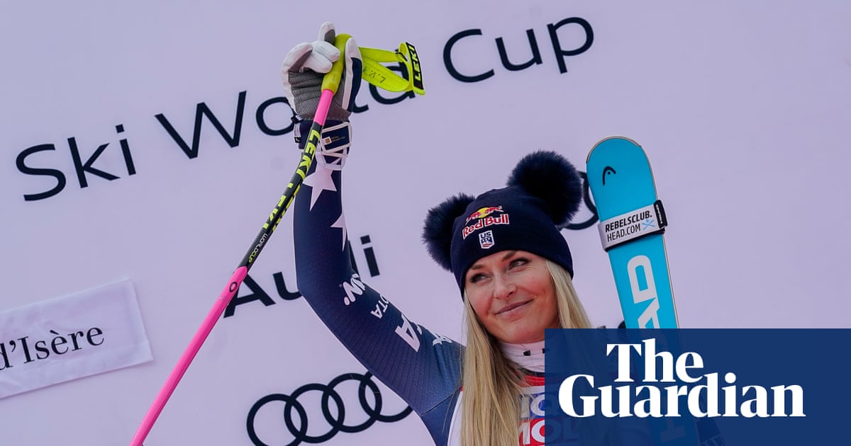 Vonn's Olympic comeback gathers pace with third in Val d'Isere downhill