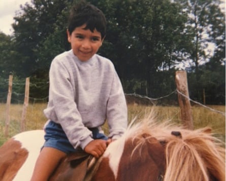 Estadounidenses iraníes protestando contra la guerra