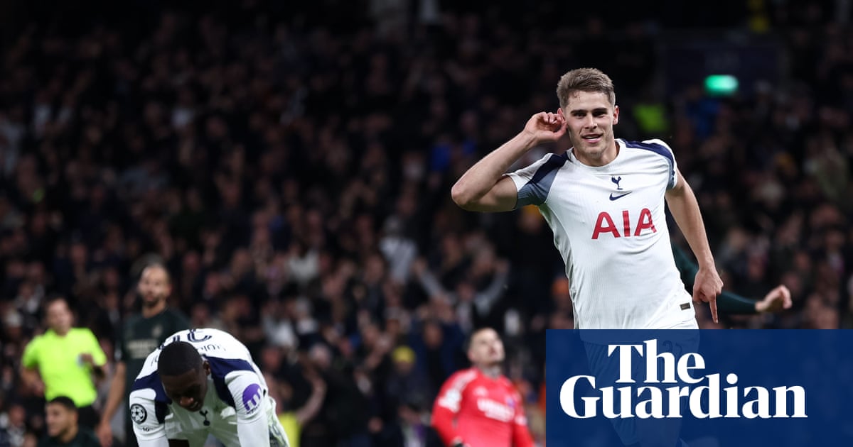 Van de Ven stunner inspires 10-man Spurs to emphatic win over Copenhagen