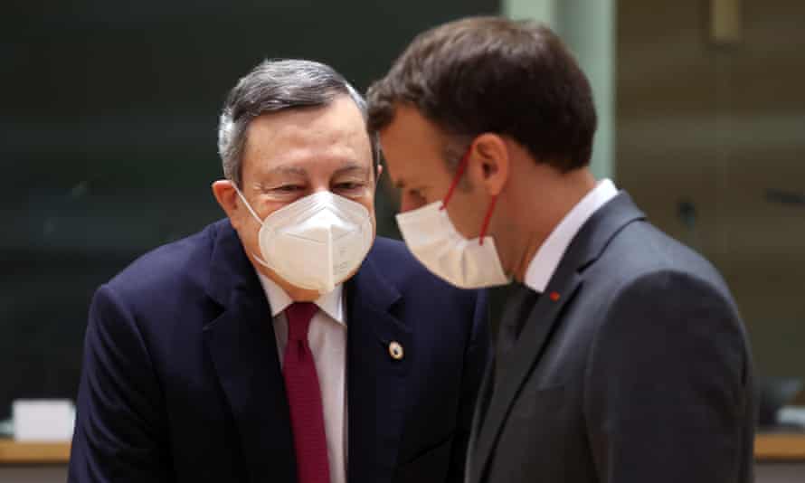 Der französische Präsident Emmanuel Macron und der italienische Premierminister Mario Draghi