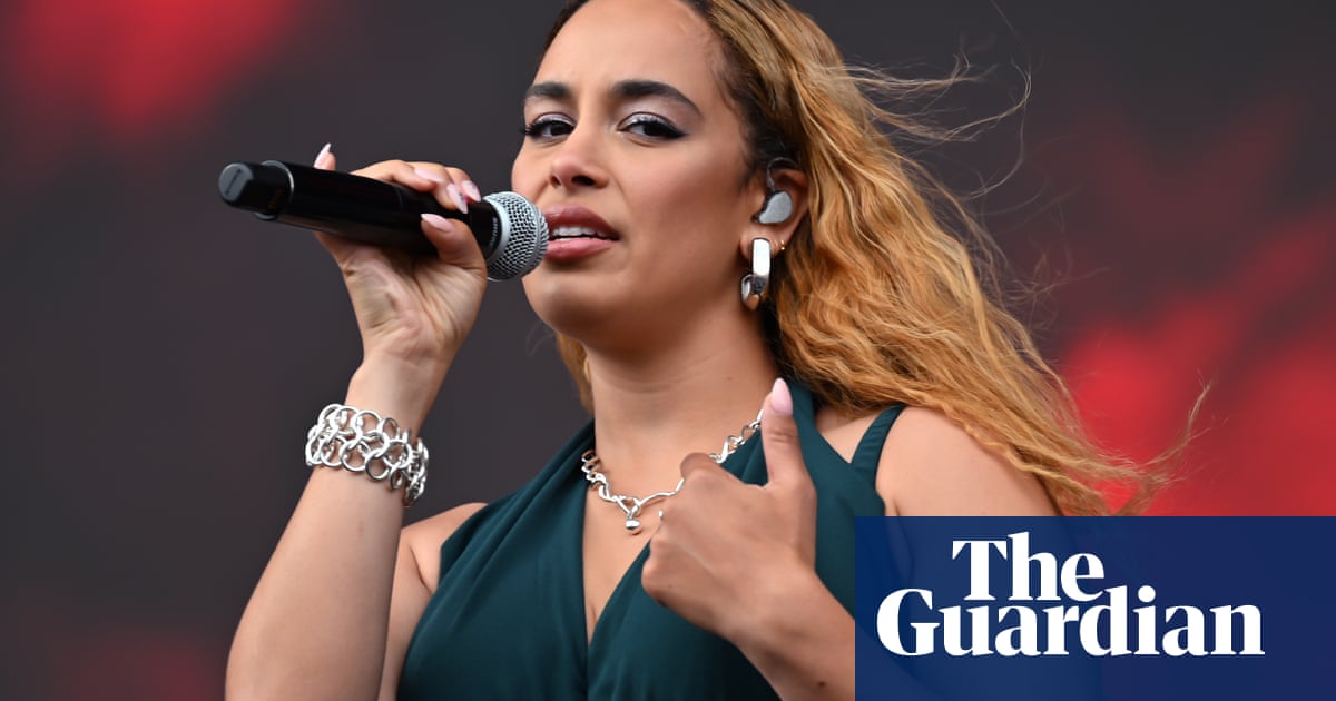 Jorja Smith’s label requests share of royalties from ‘AI-cloned’ TikTok viral song
