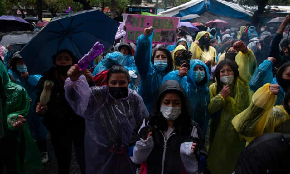 Women in the city of La Paz marched in the streets against accused murderer and rapist Richard Choque