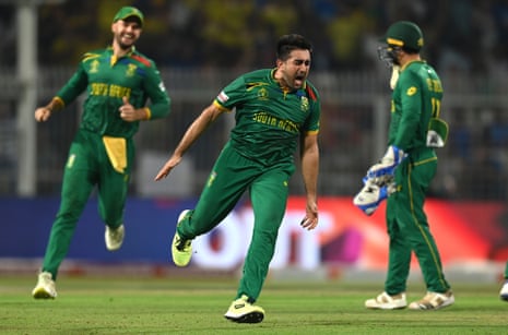 Tabraiz Shamsi of South Africa celebrates after bowling Glenn Maxwell.
