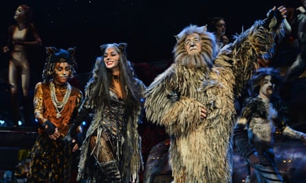 Antoine Murray-Straughan, Nicole Scherzinger and Nicholas Pound in the 2014 London Palladium production of Cats.