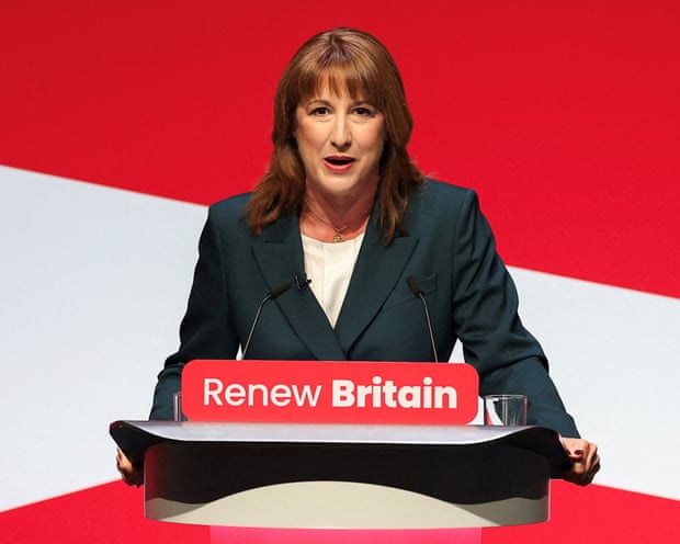 Los mercados de bonos del Reino Unido se han convertido en una trampa política que estrangula el gasto público. Pero hay una salida. Los mercados de bonos del Reino Unido se han convertido en una trampa política que estrangula el gasto público. Pero hay una salida.