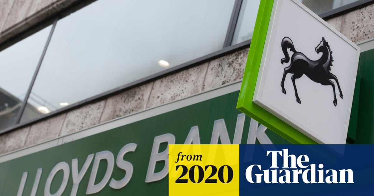 Lloyds to cut hundreds of UK jobs as it revives restructuring plans