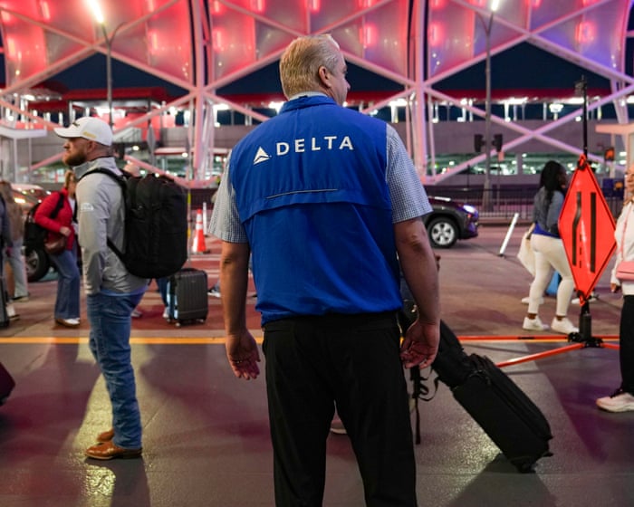 Delta CEO braces flyers for higher fares amid surge in oil prices tied to Iran war