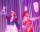 Tron Theatre a Glasgow: “Gallus in Weegieland”, la rivisitazione panto di Alice in Wonderland che fa ridere