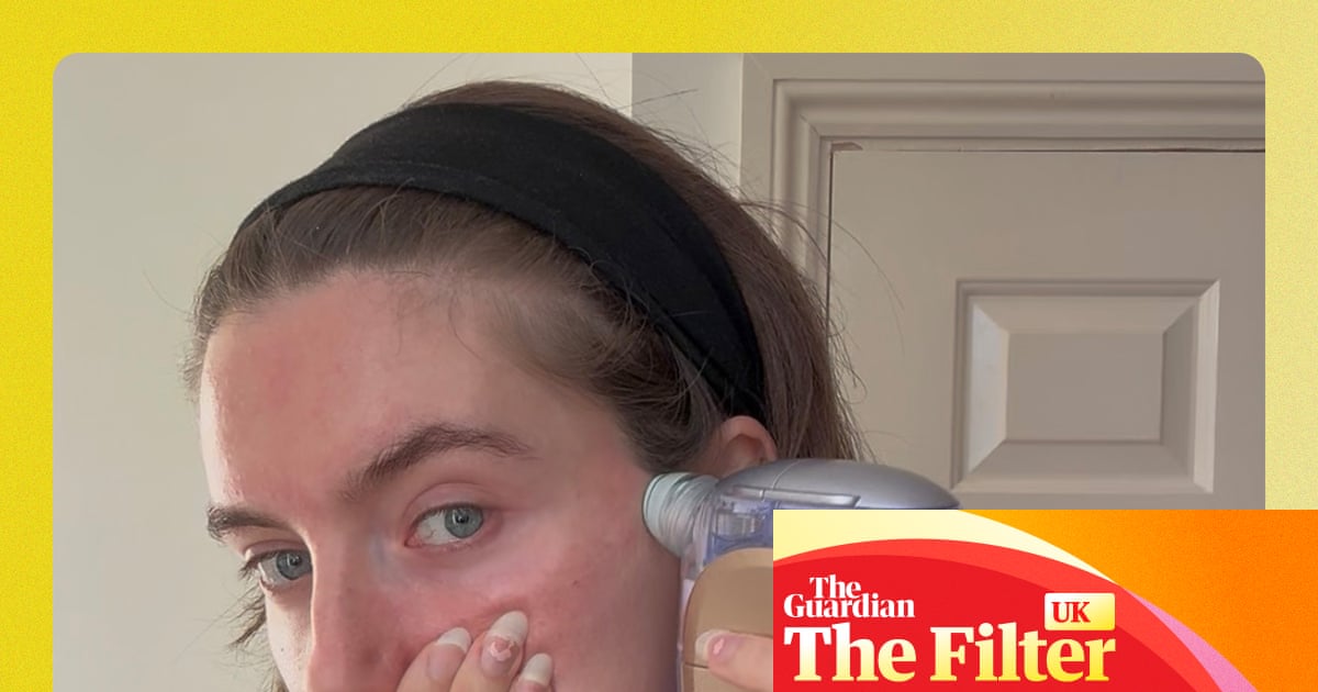 A skincare splurge that’s (almost) worth the hype: Shark FacialPro Glow + DePuffi review