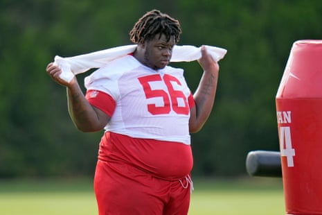 Bucs' Desmond Watson, NFL's heaviest player, placed on non-football injury list due to weight | Tampa Bay Buccaneers | The Guardian