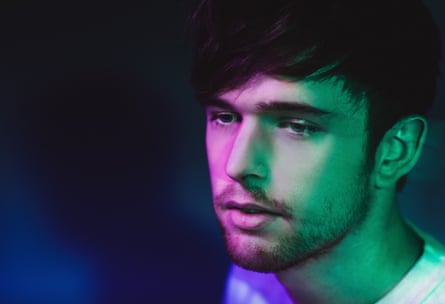 James Blake Assume Form Review A Big Glitchy Swooning Hyper Modern Declaration Of Love James Blake The Guardian