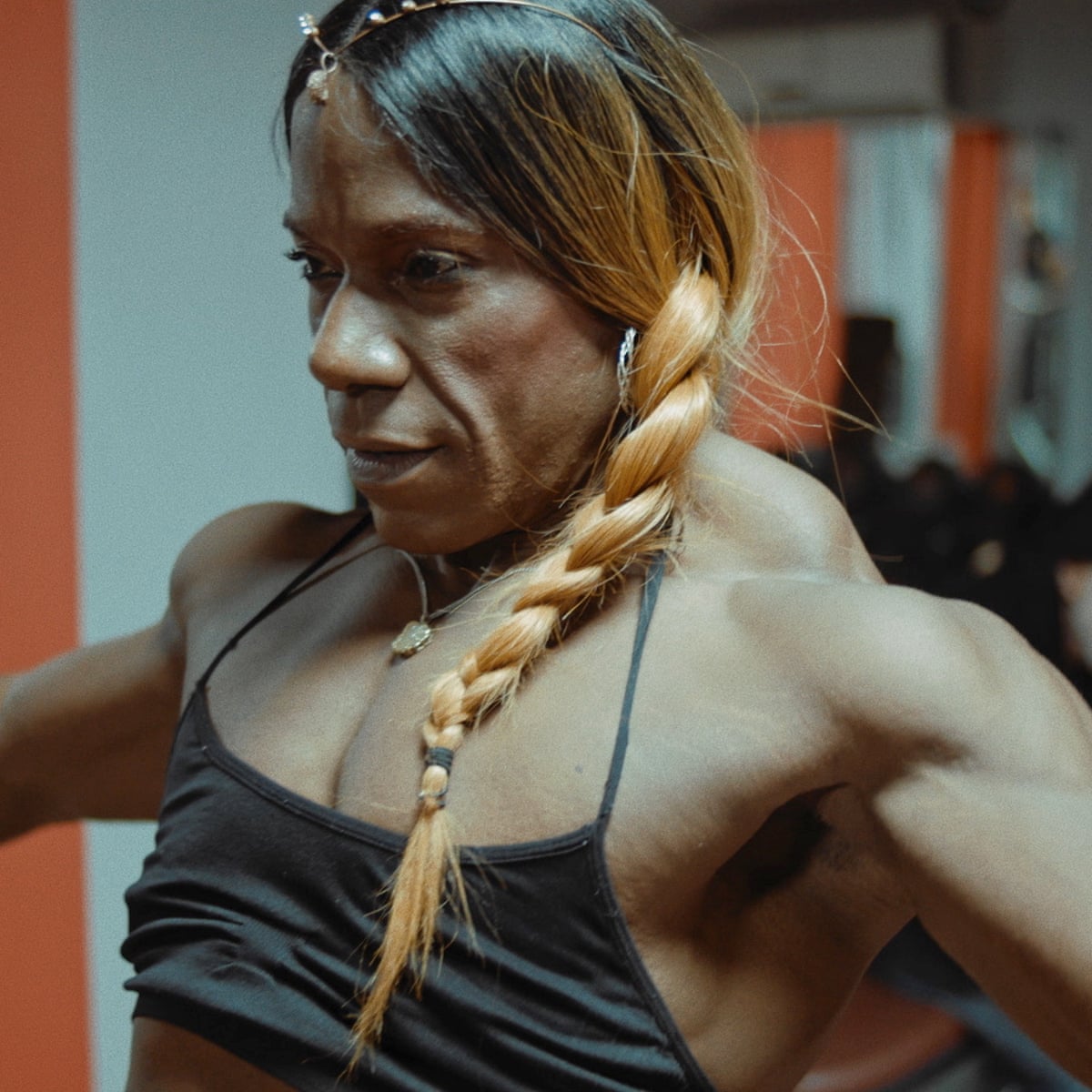 How to Be a Female Bodybuilder: Tips for Success and Strength