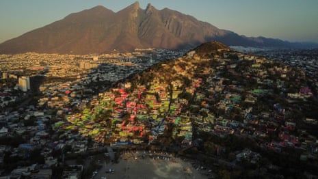 A drone image of Los Pinos shot transportation successful nan Cerro de la Campana, Monterrey, Mexico
