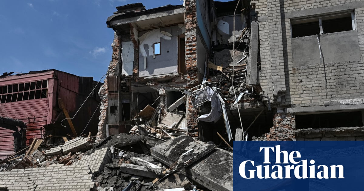 Ukraine war briefing: Top Trump aide accuses India of financing Russian war by buying oil