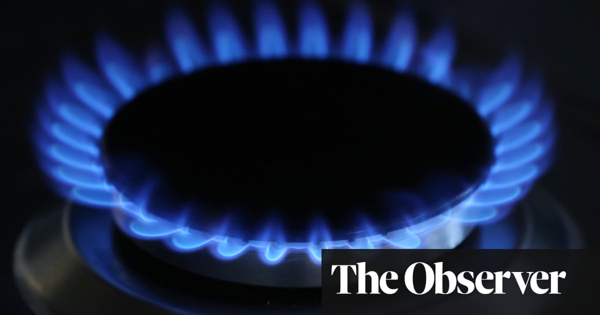 Can’t pay, won’t pay: thousands in Britain vow to ignore energy bills