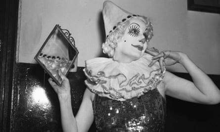 When Ringling Brothers and Barnum Bailey Circus opened at Madison Square Garden in New York City on 5 April 1945, Lulu, a 35-year-old English woman, the only woman clown in the world at that time, was one of the main attractions.